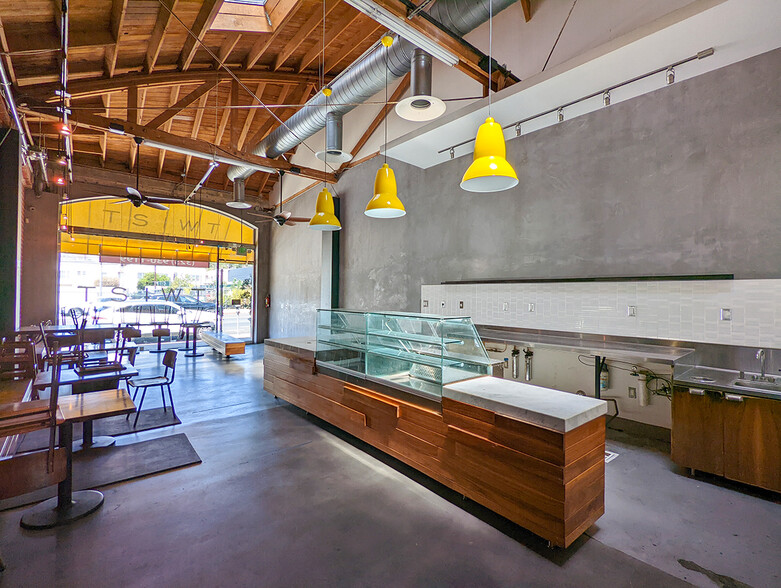 338-344 S La Brea Ave, Los Angeles, CA en alquiler - Foto del interior - Imagen 1 de 14