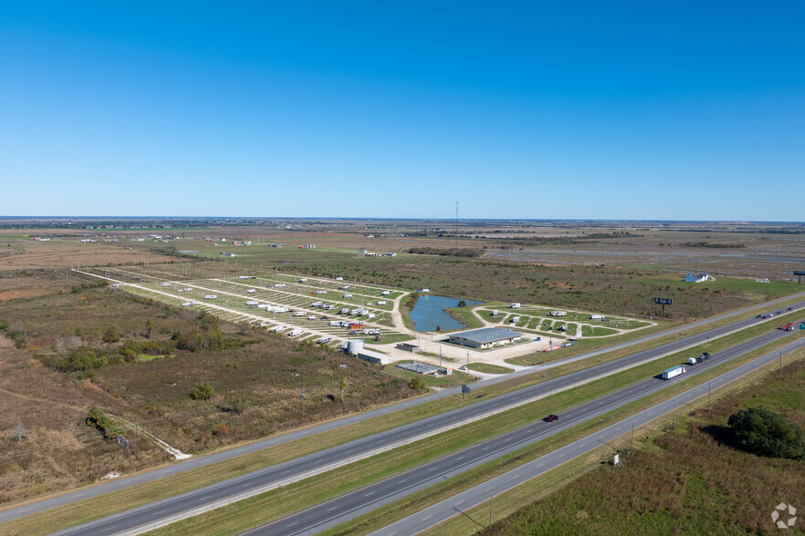 20500 N Frontage Rd, Iowa, LA en venta - Foto del edificio - Imagen 3 de 17