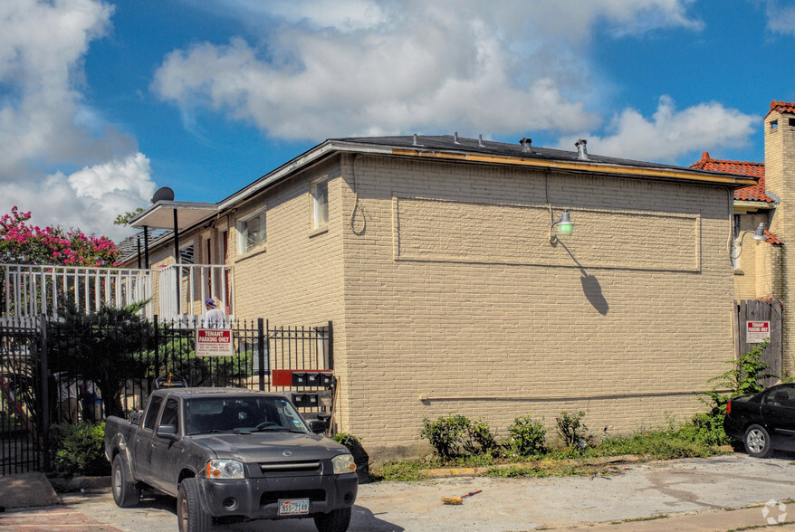 2508 Southmore Blvd, Houston, TX en venta - Foto del edificio - Imagen 3 de 16