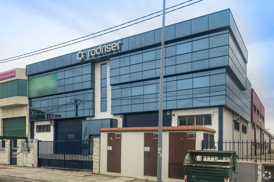 Calle de Hermanos Lumiere, 12, Getafe, Madrid en venta - Foto del edificio - Imagen 1 de 9