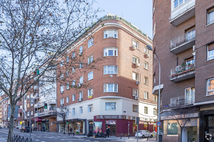 Calle López Hoyos, 76, Madrid, Madrid en alquiler - Foto del edificio - Imagen 2 de 3