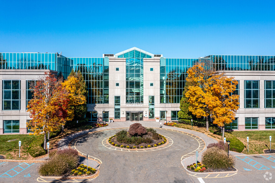 8 Campus Drive Dr, Parsippany, NJ en alquiler - Foto del edificio - Imagen 2 de 8