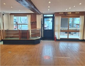42 High St, Royal Wootton Bassett en alquiler Foto del interior- Imagen 1 de 4