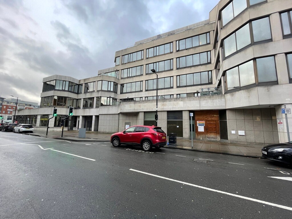 55-77 High St, Slough en alquiler Foto del edificio- Imagen 1 de 2