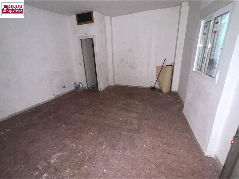 Local en València en venta - Foto del interior - Imagen 2 de 9