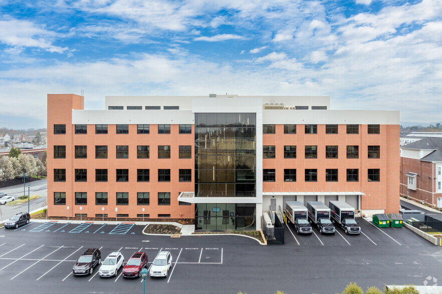 200 N Park Rd, Wyomissing, PA en alquiler - Foto del edificio - Imagen 3 de 9