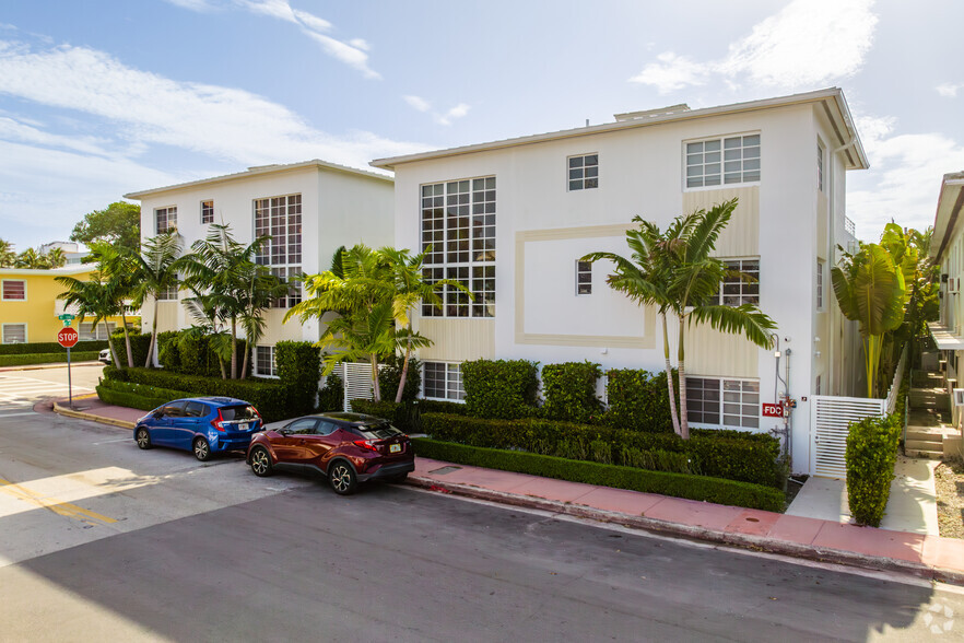 8035-8045 Abbott Ave, Miami Beach, FL en venta - Foto del edificio - Imagen 2 de 26