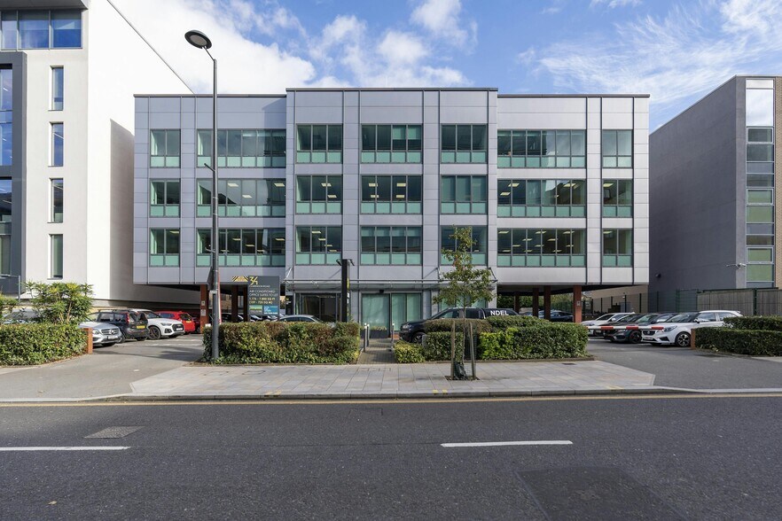 34 Clarendon Rd, Watford en alquiler - Foto del edificio - Imagen 2 de 14