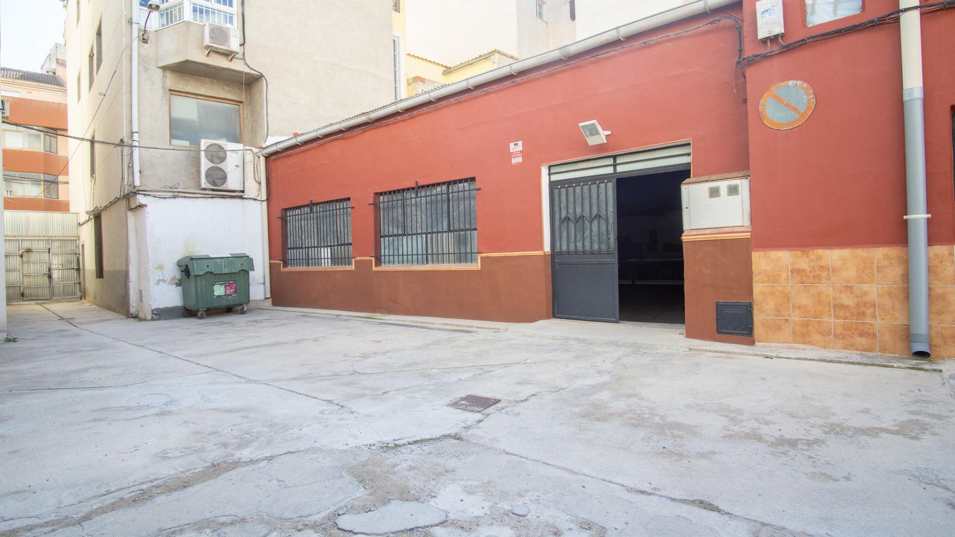 Nave en Petrer, Alicante en venta Foto del edificio- Imagen 1 de 8