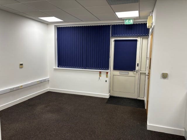 9-28 Athena Ct, Warwick en alquiler Foto del interior- Imagen 1 de 4