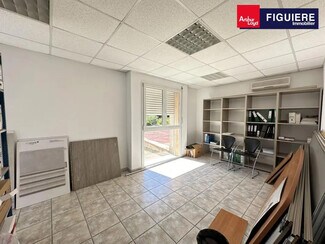 Más detalles de 1 Impasse De La Piste, Marignane - Oficina en venta
