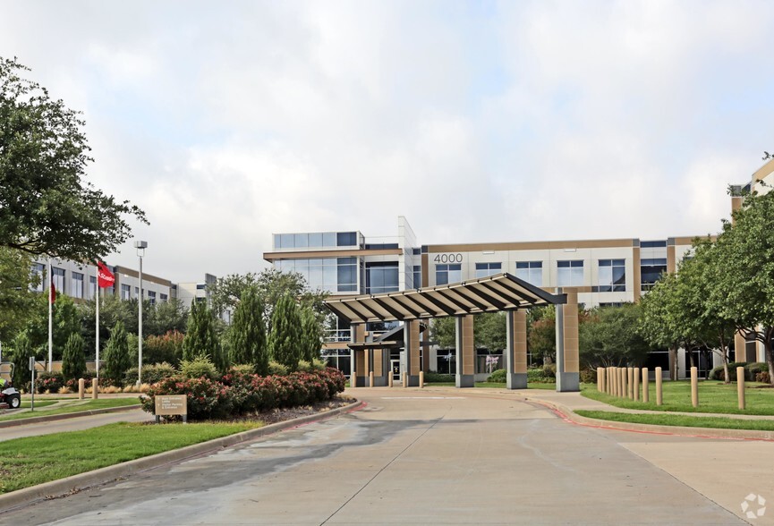 4000 Regent Blvd, Irving, TX en alquiler - Foto principal - Imagen 1 de 16