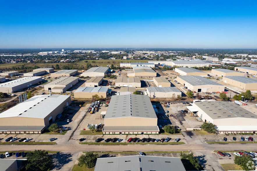 11989 FM 529 Rd, Houston, TX en alquiler - Foto del edificio - Imagen 1 de 14