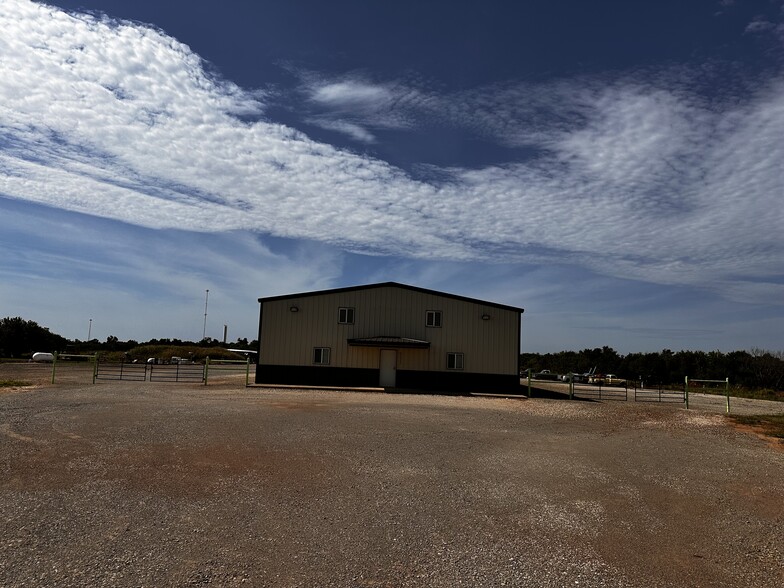 9221 E McElroy Rd, Stillwater, OK en alquiler - Foto del edificio - Imagen 1 de 15