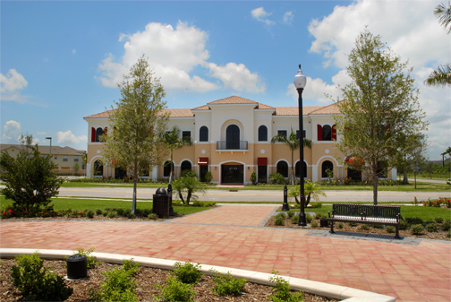 2100 SE Hillmoor Dr, Port Saint Lucie, FL en alquiler - Foto principal - Imagen 1 de 53