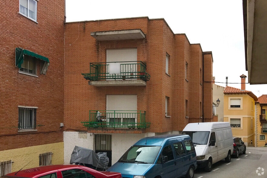 Calle Cerca Palomar, 1, San Agustín del Guadalix, Madrid en alquiler - Foto del edificio - Imagen 2 de 2
