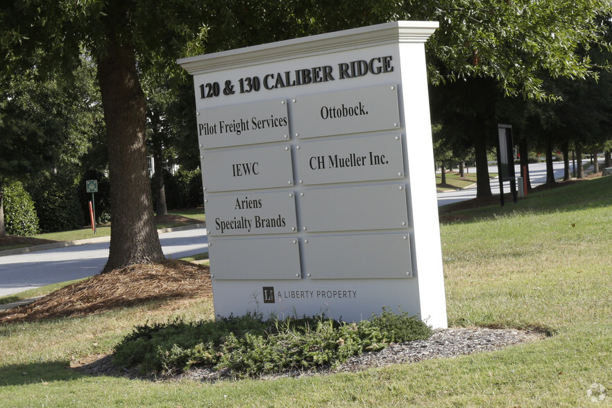 130 Caliber Ridge Dr, Greer, SC en alquiler - Foto del edificio - Imagen 1 de 7