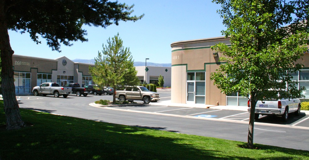 4591 Longley Ln, Reno, NV en alquiler - Foto del edificio - Imagen 2 de 4