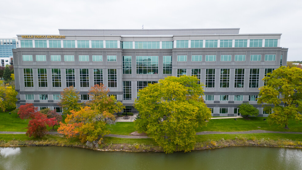 2056 Westings Ave, Naperville, IL en alquiler - Foto del edificio - Imagen 1 de 7