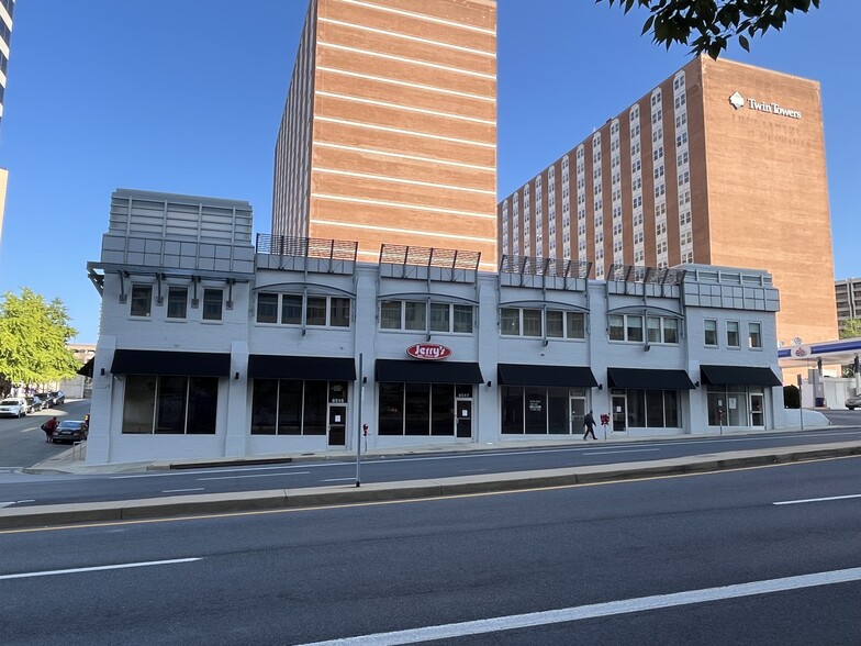 8501-8525 Colesville Rd, Silver Spring, MD en alquiler - Foto del edificio - Imagen 1 de 2