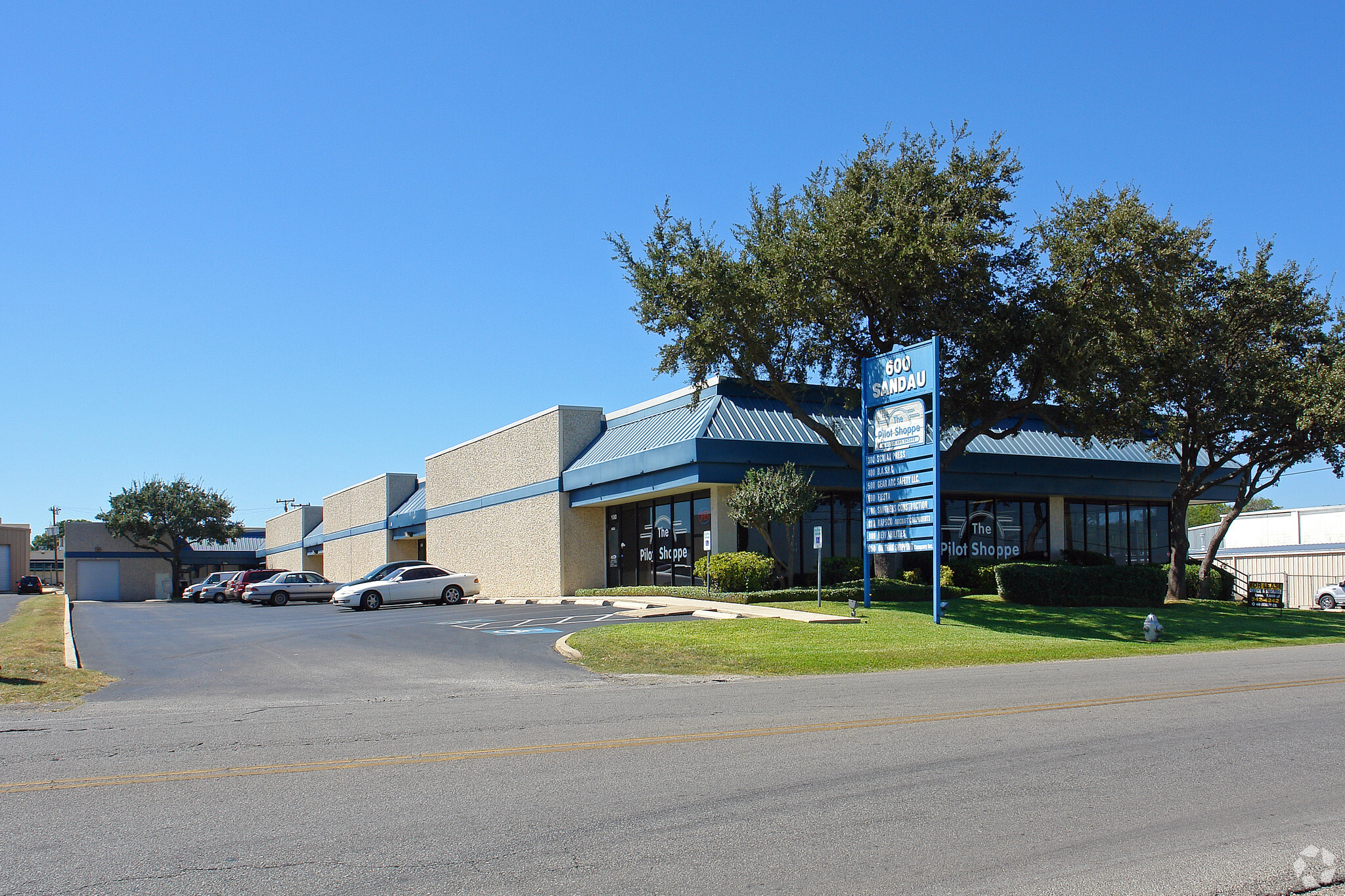 600 Sandau Rd, San Antonio, TX en alquiler Foto del edificio- Imagen 1 de 4