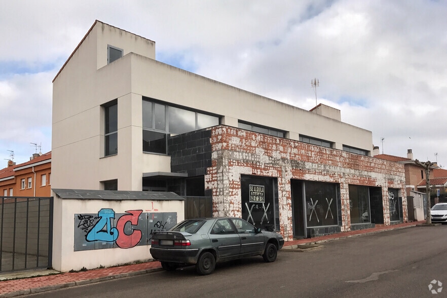 Calle de Soria, 1, Torrejón del Rey, Guadalajara en venta - Foto del edificio - Imagen 2 de 2