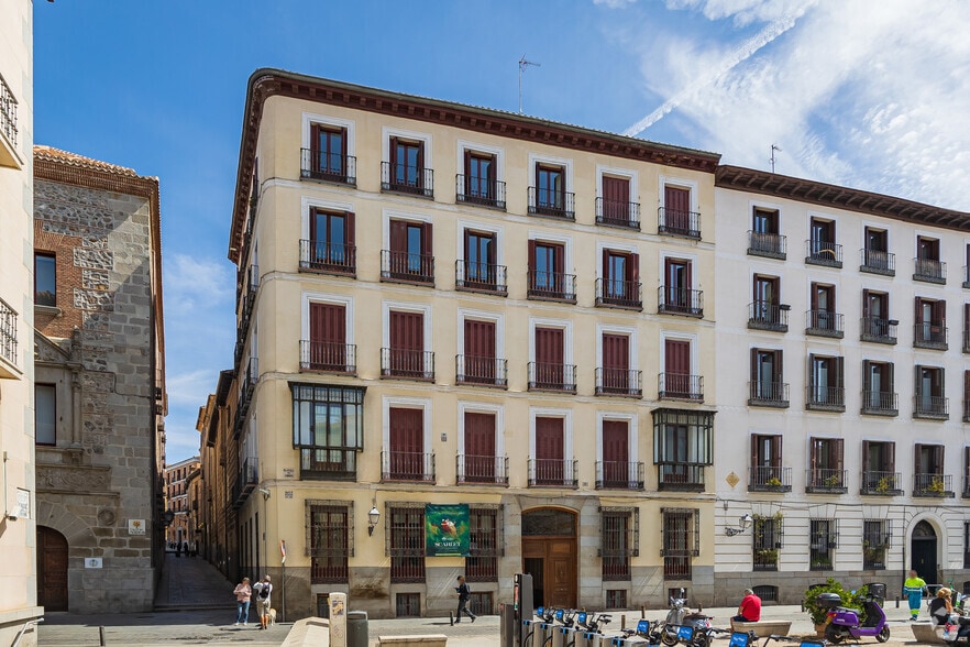 Plaza del Cordón, 2, Madrid, Madrid en alquiler - Foto del edificio - Imagen 2 de 3