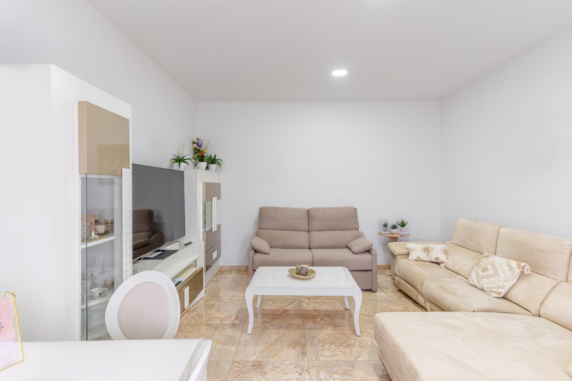 Calle José Antonio, 1, Huércal de Almería, Almería en venta Foto del edificio- Imagen 1 de 44