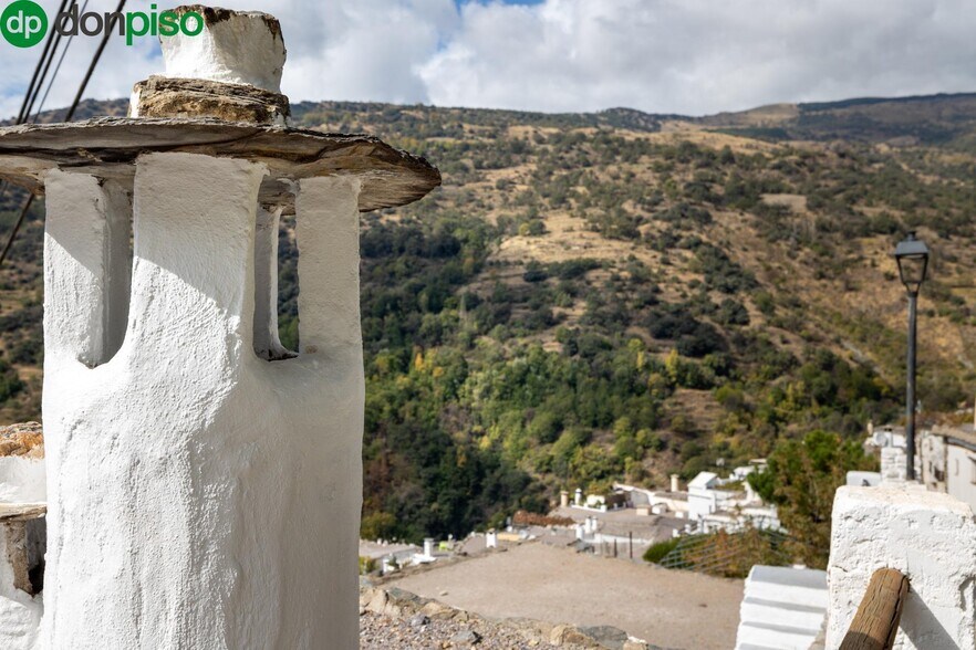 Calle Rodadera, 27, Pampaneira, Granada en venta - Foto del edificio - Imagen 2 de 26