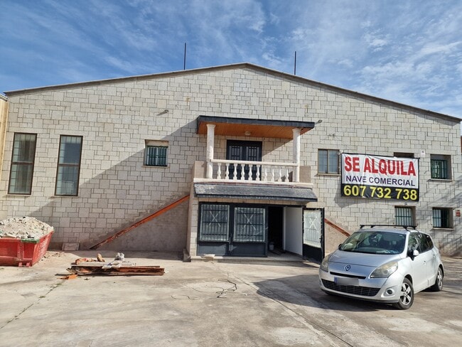 Más detalles de Calle de la Tejera, 10, Algete - Nave en alquiler