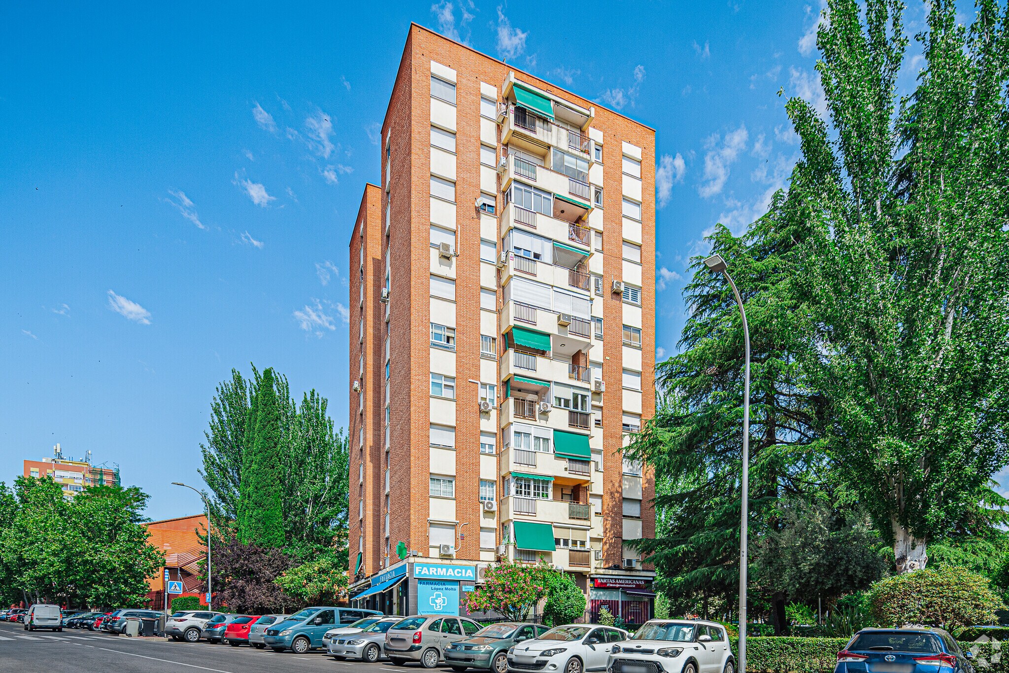 Calle de Valdetorres de Jarama, 6, Madrid, Madrid en venta Foto principal- Imagen 1 de 1