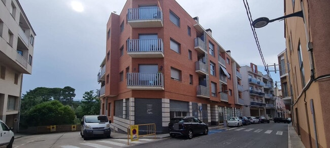 Más detalles de Edificio residencial​ en venta
