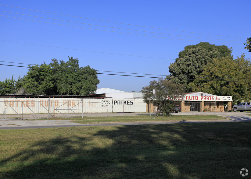 13130 Cullen Blvd, Houston, TX en alquiler - Foto del edificio - Imagen 2 de 2