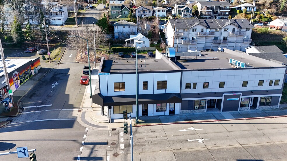 305 N Callow Ave, Bremerton, WA en alquiler - Foto del edificio - Imagen 1 de 3