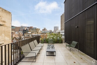 60-70 Shorts Gdns, London en alquiler Foto del edificio- Imagen 2 de 5