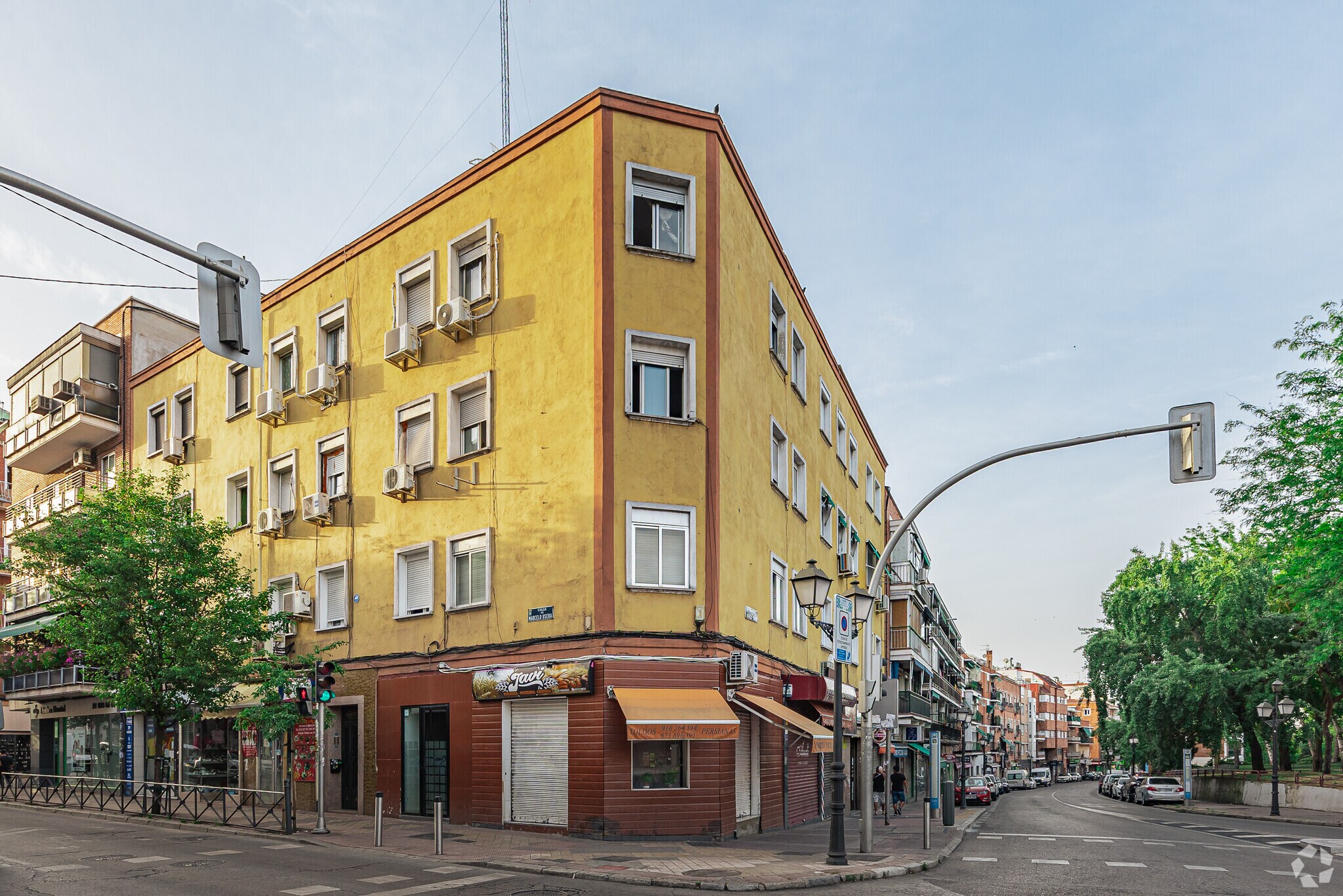 Avenida Rafaela Ibarra, 1, Madrid, Madrid en venta Foto principal- Imagen 1 de 12