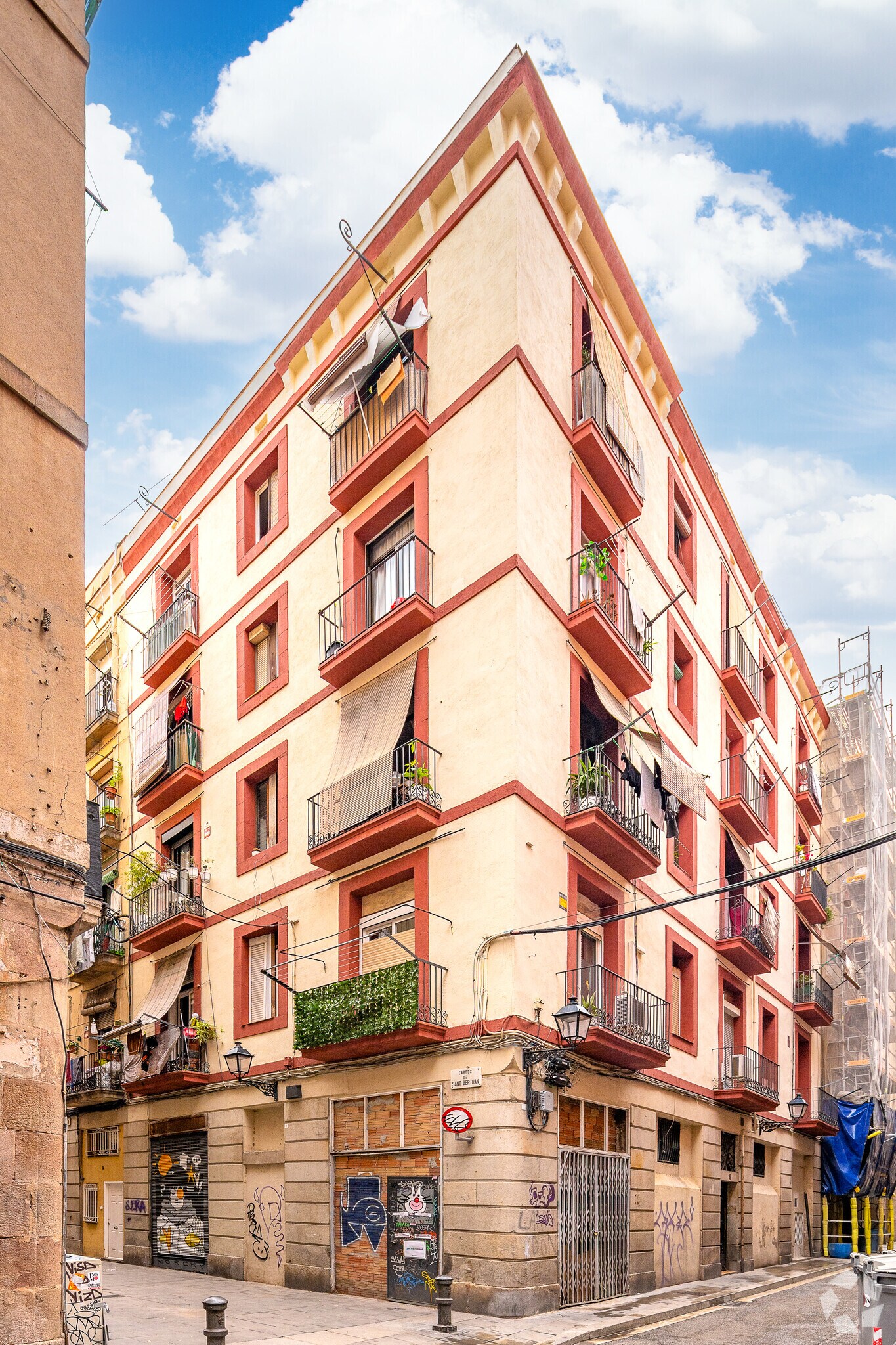 Edificio residencial en Barcelona, Barcelona en venta Foto principal- Imagen 1 de 2