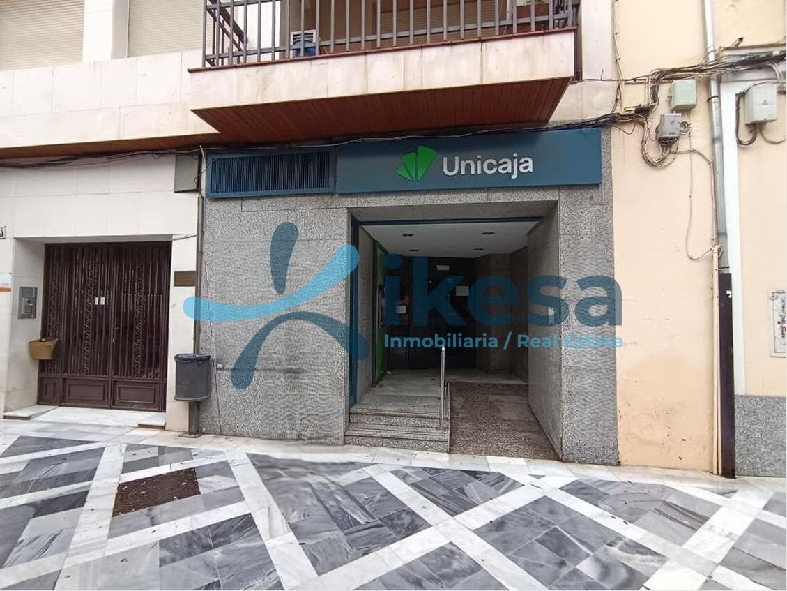 Local en Antequera en venta Foto del edificio- Imagen 1 de 9