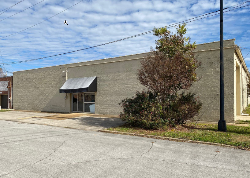 319 S Broadway St, Tupelo, MS en alquiler - Foto del edificio - Imagen 2 de 2