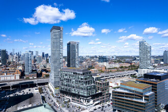 130 Queens Quay E, Toronto, ON - VISTA AÉREA  vista de mapa