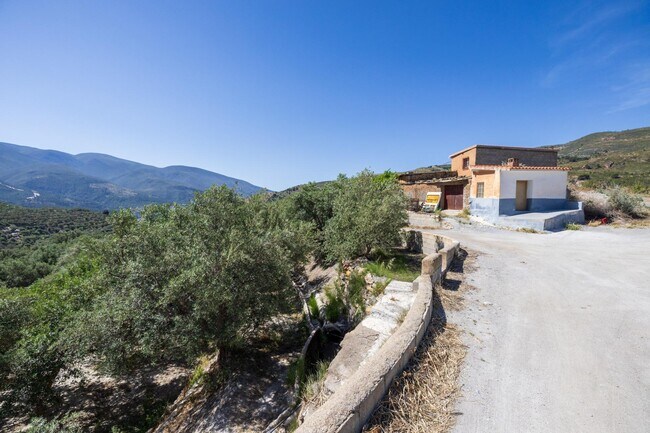 Más detalles de Polígono Ue3, 20, Lanjarón - Terreno en venta