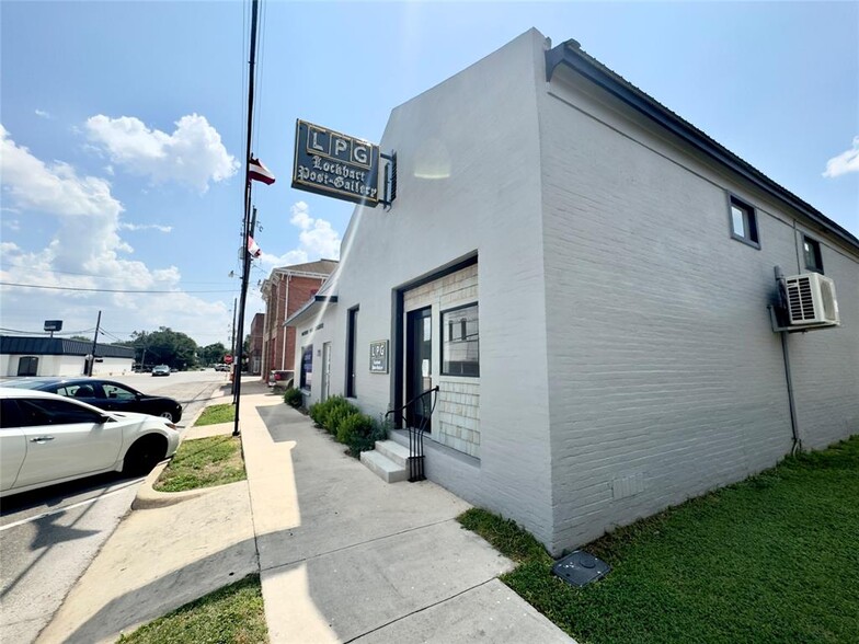 111 S Church St, Lockhart, TX en venta - Foto del edificio - Imagen 1 de 1