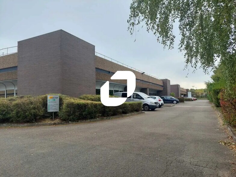 4 Rue Edouard Branly, Trappes en alquiler - Foto del edificio - Imagen 3 de 12