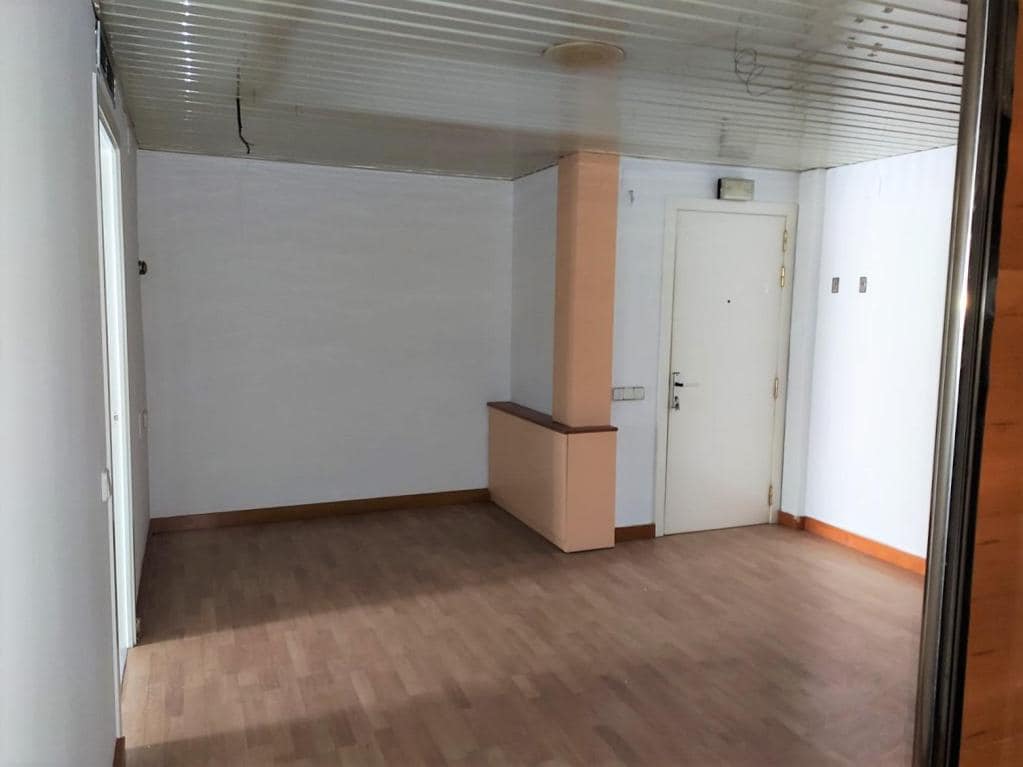 Vic, BAR 08500 - Unidad 2c -  - Foto del interior - Image 1 of 9