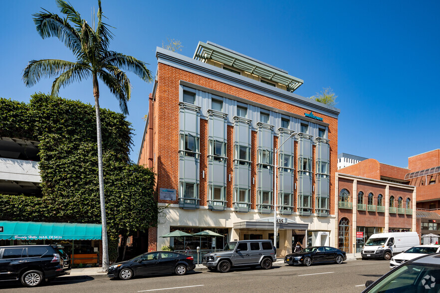 435-437 N Bedford Dr, Beverly Hills, CA en alquiler - Foto del edificio - Imagen 2 de 5