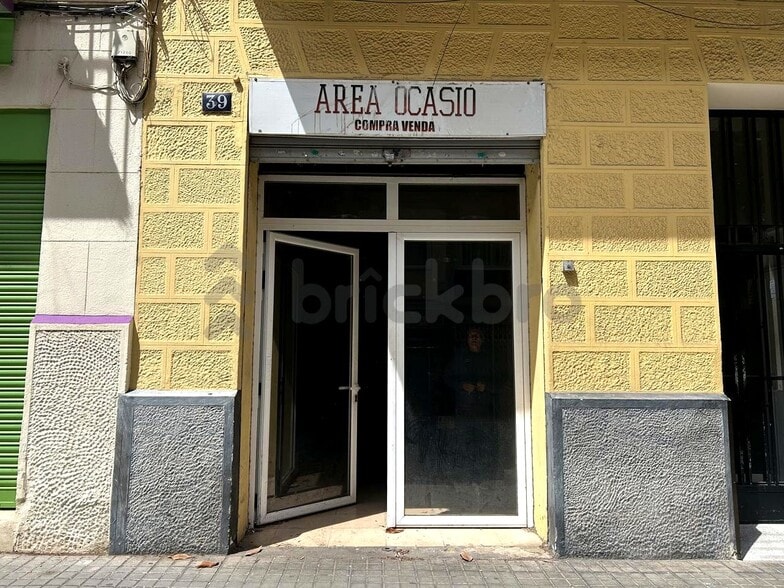 Local en Barcelona, Barcelona en alquiler - Foto del edificio - Imagen 2 de 7