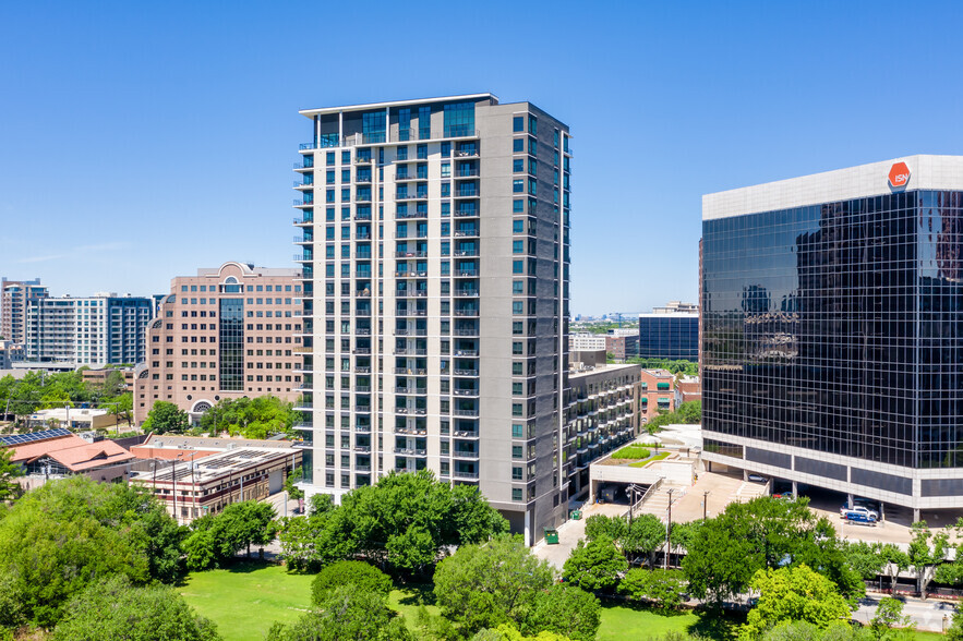 3200 McKinney Ave, Dallas, TX en alquiler - Foto principal - Imagen 1 de 76