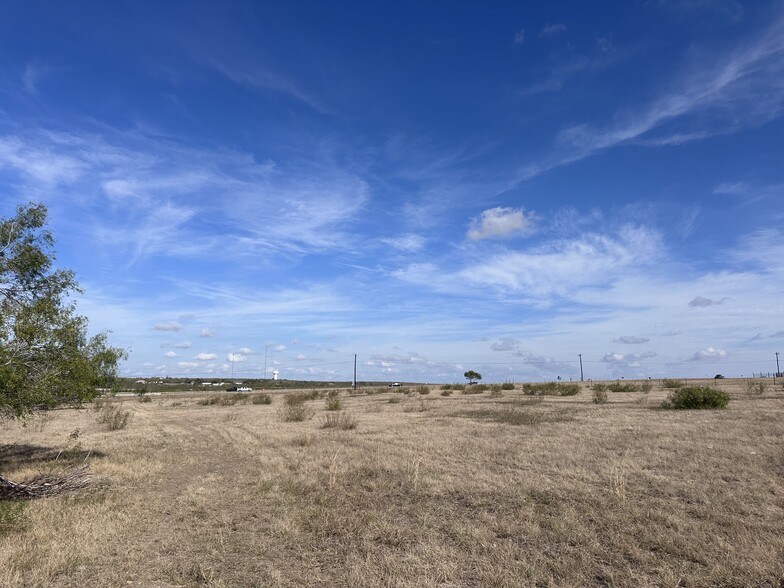 8361 W Interstate 10, Seguin, TX en alquiler - Vista aérea - Imagen 2 de 4