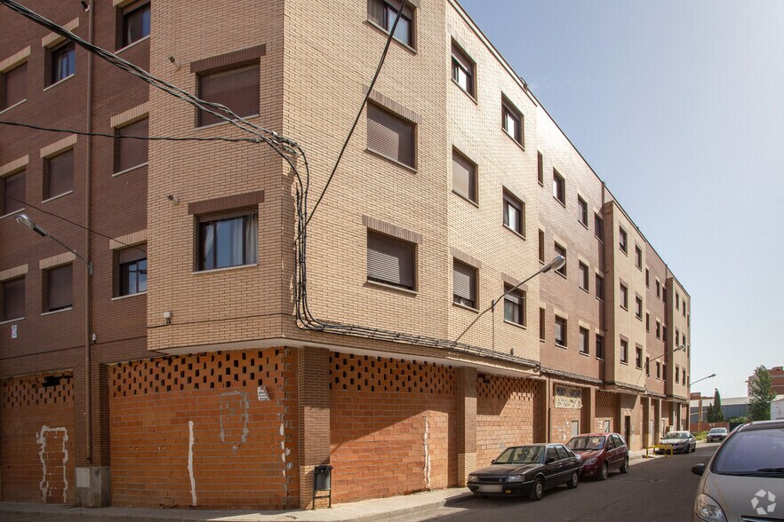 Edificio residencial en Ocaña, Toledo en venta - Foto del edificio - Imagen 2 de 5