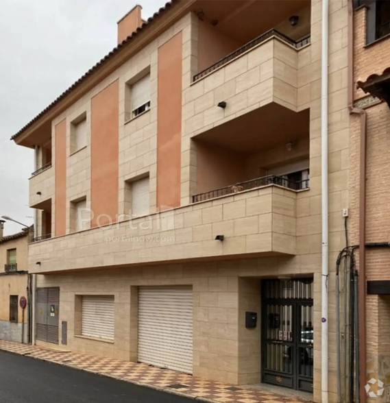 Edificios residenciales en Los Yébenes, Toledo en venta - Foto del interior - Imagen 1 de 1